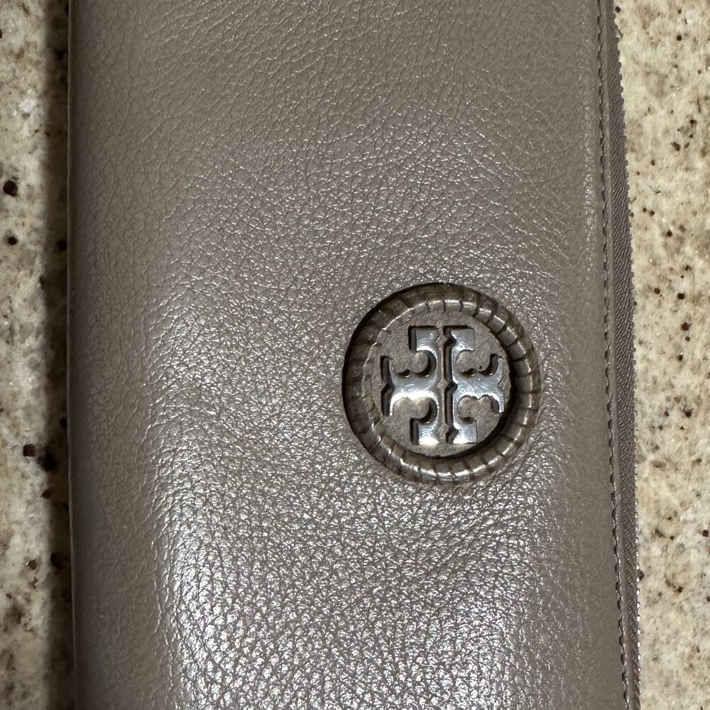 Tory Burch Thea Zip Pebbled Leather Continental Wallet with Card Case